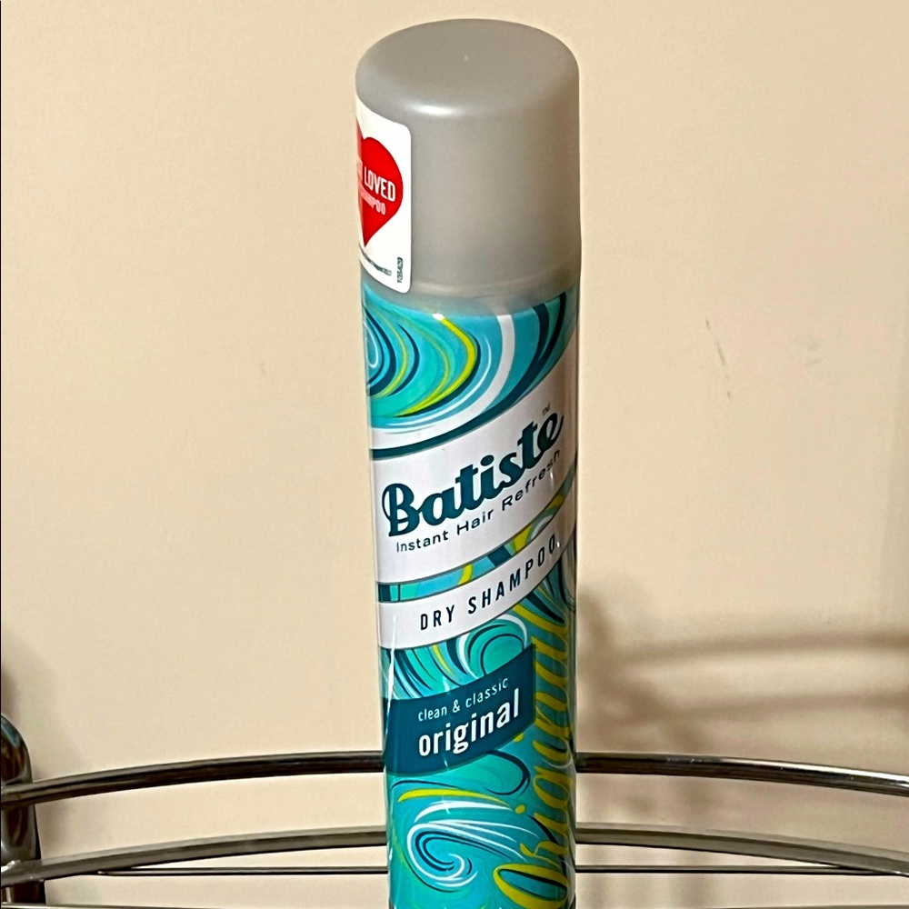 Batiste Dry Shampoo. 200ml/6.73 oz